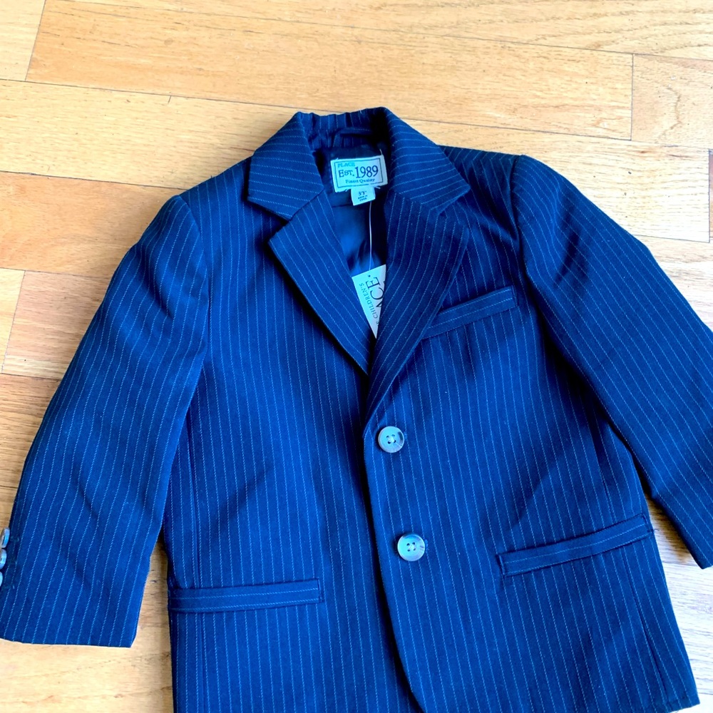 New Children’s Place Boys Sized 3T navy blue/gray pinned striped blazer